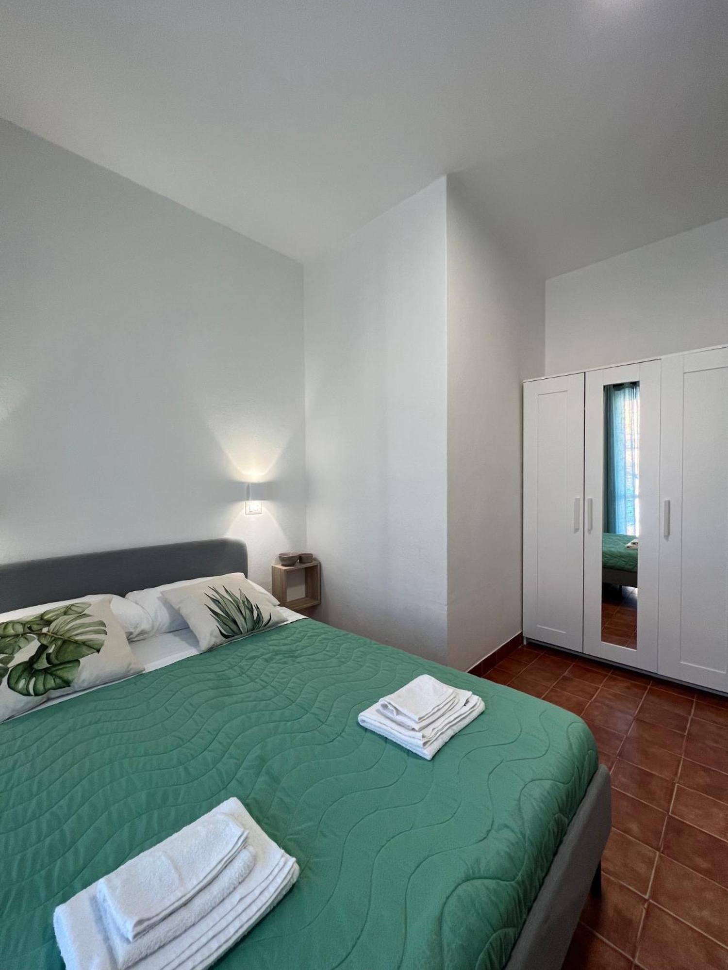 Blue Terrace Guest House Алгеро Екстериор снимка