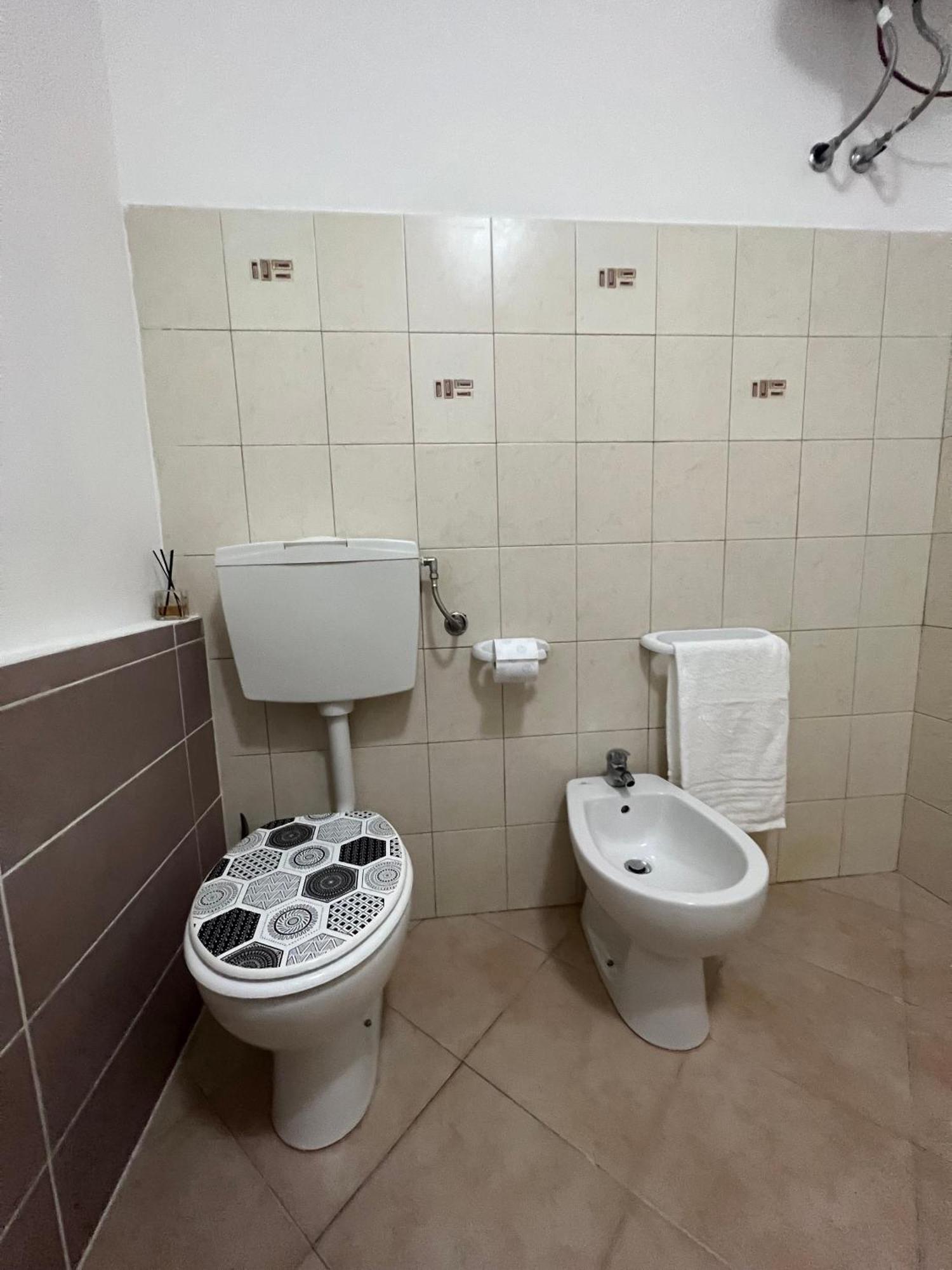 Blue Terrace Guest House Алгеро Екстериор снимка