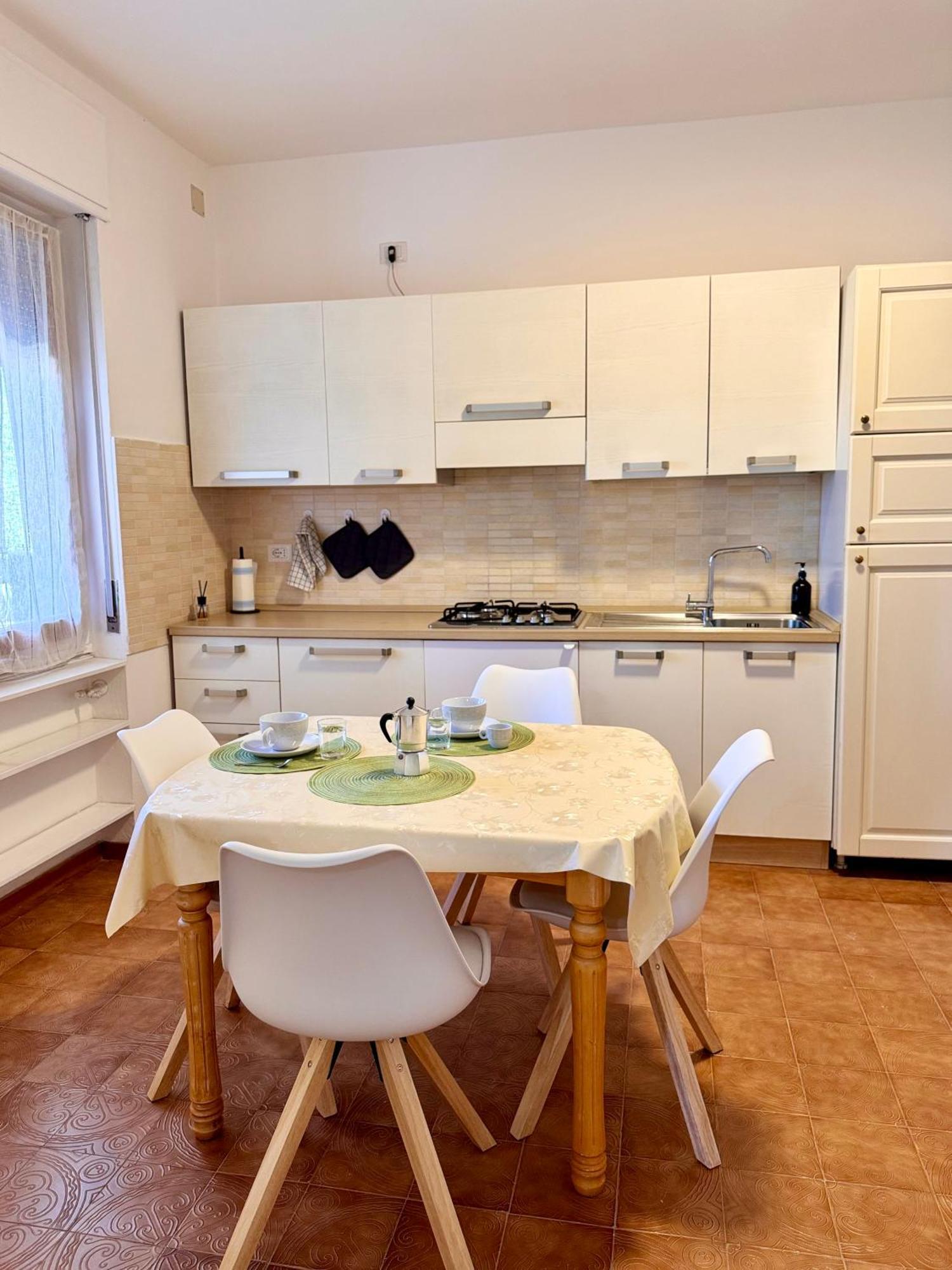 Blue Terrace Guest House Алгеро Екстериор снимка